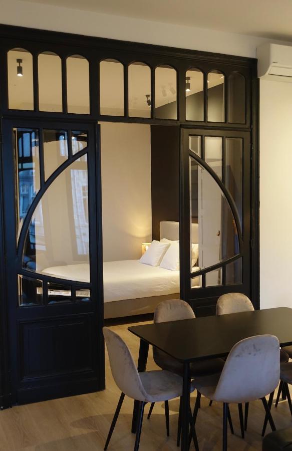 Casa Clementina - 3 Bedroom Apartment In A Art-Nouveau House 헨트 외부 사진