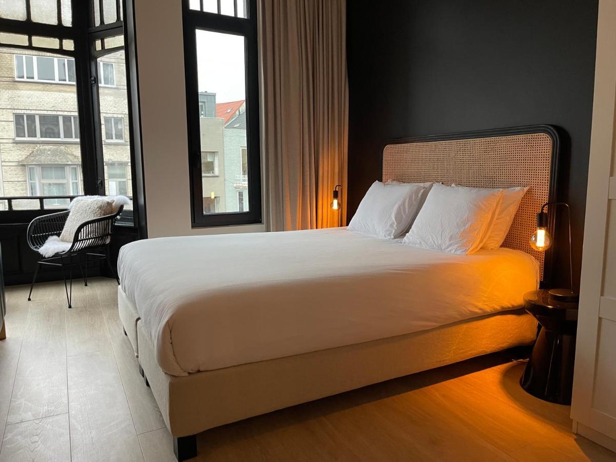 Casa Clementina - 3 Bedroom Apartment In A Art-Nouveau House 헨트 외부 사진