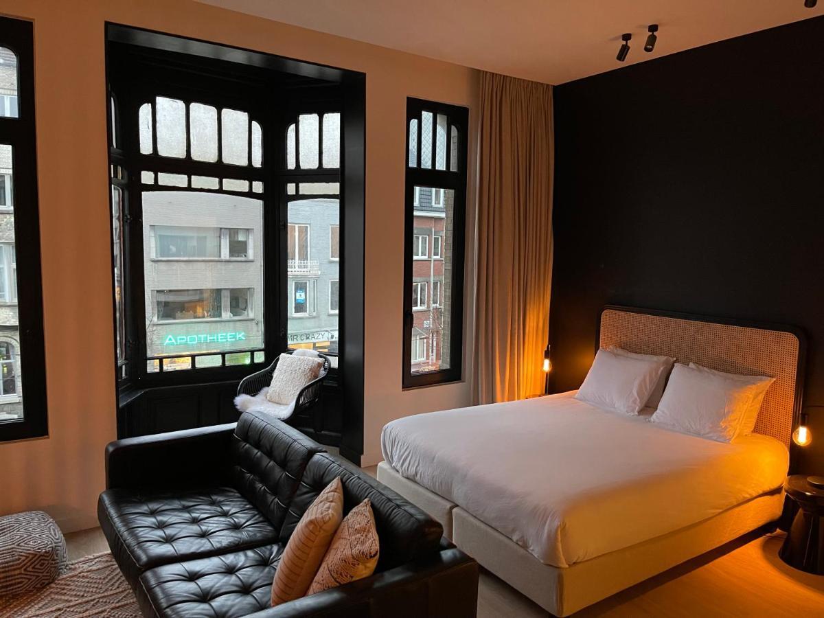 Casa Clementina - 3 Bedroom Apartment In A Art-Nouveau House 헨트 외부 사진