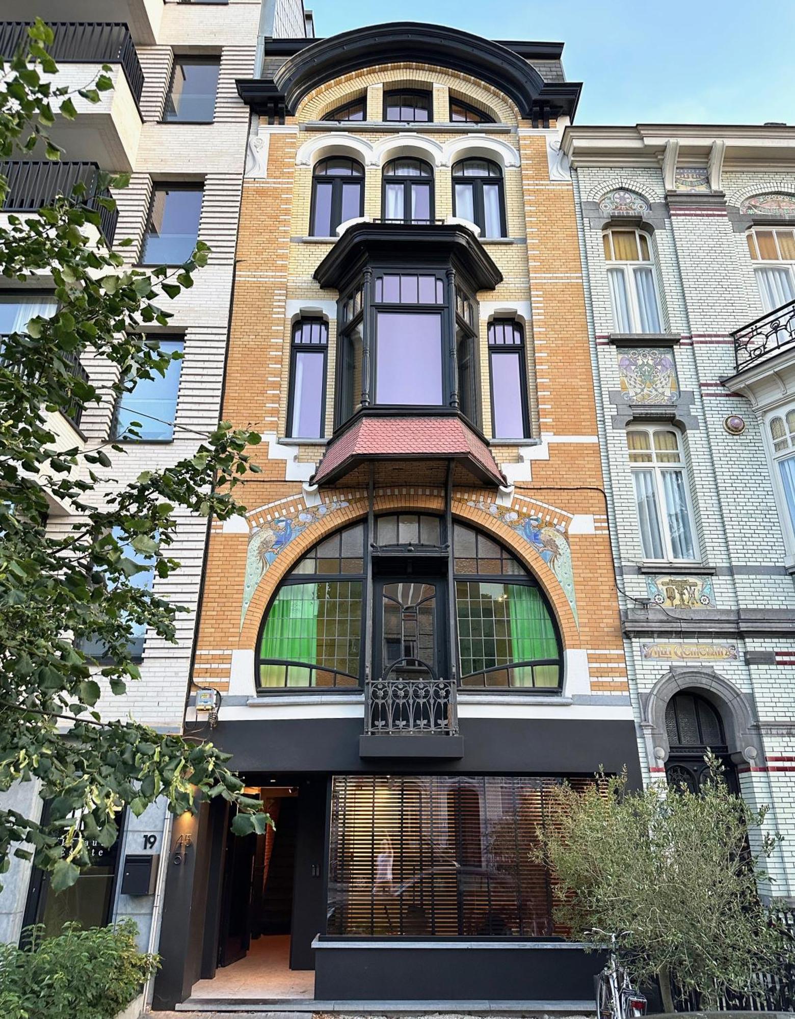Casa Clementina - 3 Bedroom Apartment In A Art-Nouveau House 헨트 외부 사진